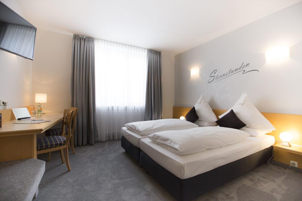 Drexel´s Parkhotel Memmingen Rum bild